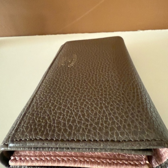 Gucci Vintage Brown Leather Bi-Fold Wallet – Excellent Condition! ✨👜 - Picture 9 of 10